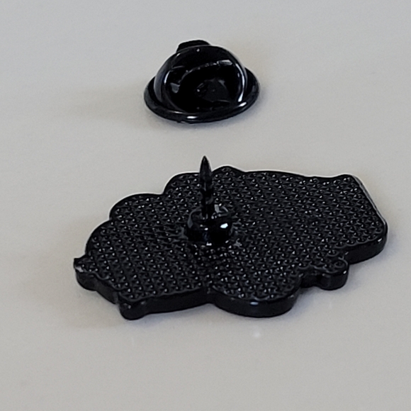 WE BARE BEARS Grumpy ICE BEAR Enamel Pin - Picture 5 of 9